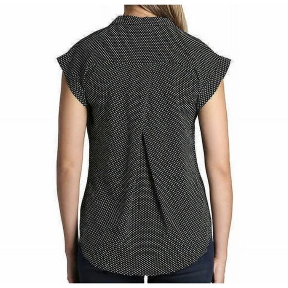 Jachs Girlfriend Black White Heart Button-Up Shirt - Picture 8 of 8